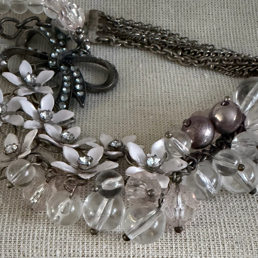 Elegant Pink & Clear Floral Statement Necklace - Designer Style - Picture 5 of 5